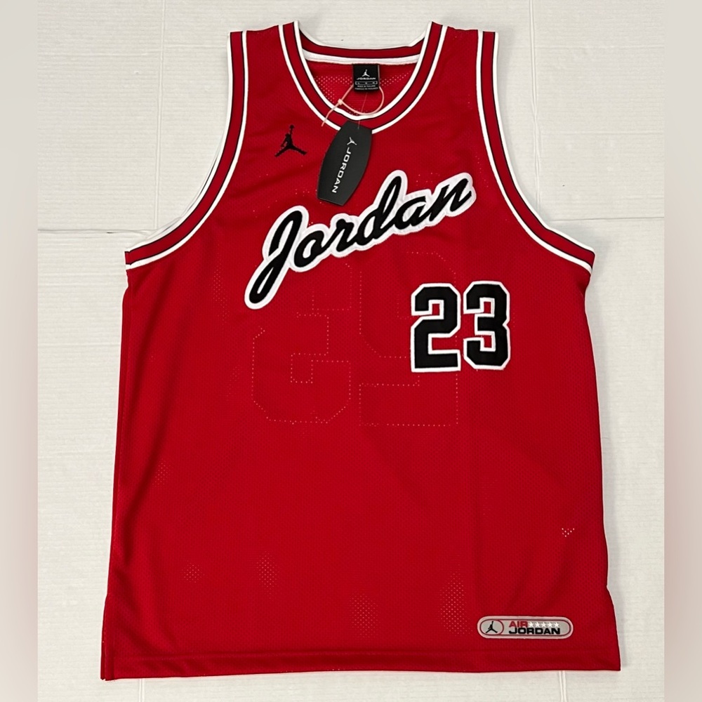 New Vintage Nike Air Micheal Jordan Basketball Jersey Large Red Chicago Bulls
